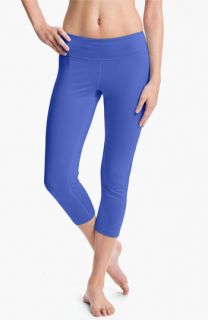 Zella Streamline Capris