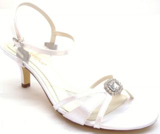 Coloriffics Womens Jordan White Satin Strappy Heel Size 9 W