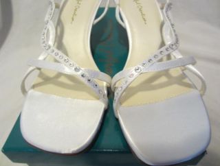colorful creations white satin dyeable shoes 8b new