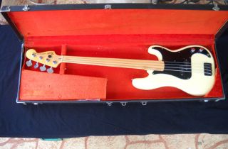  Vintage 1978 Fretless Fender P Bass Made in USA