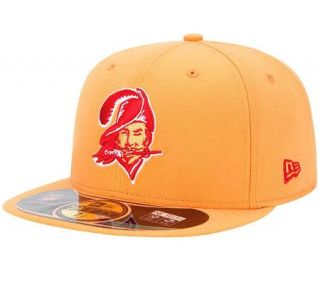 NFL Mens New Era Tampa Bay Buccaneers ClassicFitted Hat   A325524