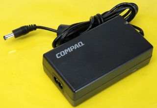 Compaq AC Adapter for Presario Laptop Output 19V 3 16A Model PA 1600