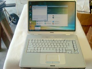 Compaq Presario C500 Vista Home Premium Wireless Laptop