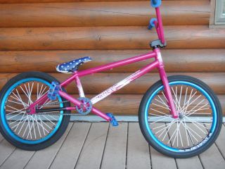 TOP OF THE LINE CUSTOM BMX BIKE IN MINT CONDITION