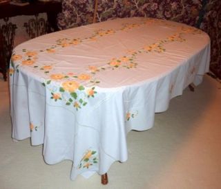 Vintage Yellow Roses Applique 120 x 70 Tablecloth