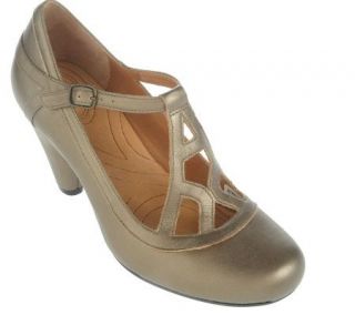 Indigo by Clarks Plush Leather Round Toe Dress Shoes   A212559