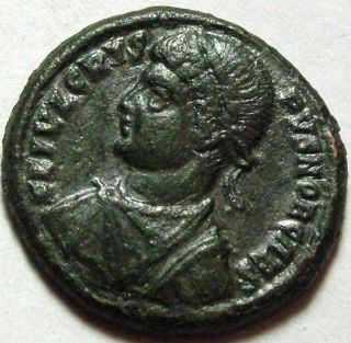 Crispus as caesar/Rare original ancient Roman coin/ camp gate Cyzicus