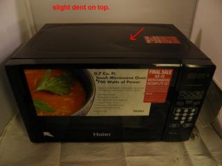 Haier MWM0701TB Compact 2/3 Cubic Foot 700 Watt Microwave Oven, Black