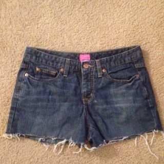 The Limited Stretch Cut Off Shorts Size 2