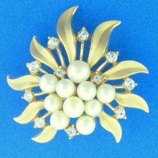 Vintage Crown Trifari Pearl Rhinestone Floral Brooch Pin Goldtone