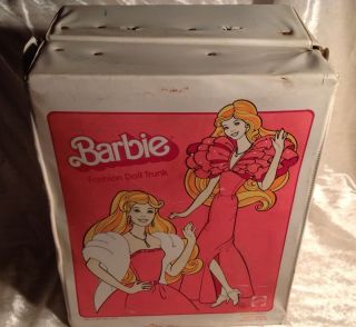  Barbie Fashion Trunk 1982