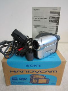 Sony Handycam DCR DVD92 Camcorder   Black/Silver