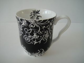 Cynthia Rowley Scroll Floral Coffee Tea Mugs Blk Wht S4