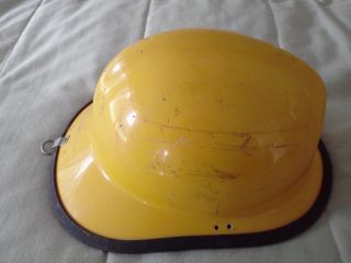  Cairns 660 Fire Helmet Shell