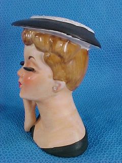 Up for auction is a nice vintage 5 Dickson Lady Head Vase. She has a