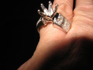 Diamond Semi Mount 18K White Gold Wedding Ring 18 Stones