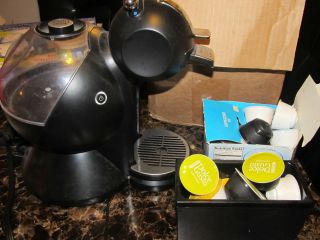 Nescafé Dolce Gusto Coffee Maker with Variety Capsules