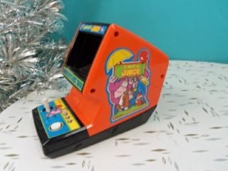 Vintage 1982 Donkey Kong Jr Table Top Nintendo Game Great in Working