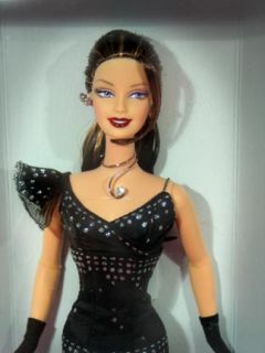 Hollywood Divine Brunette Barbie doll NRFB (Collectors Club Exclusive
