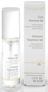 Calms and clarifies oily, acneic adult skin over the age of 25