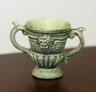 dollhouse miniature urn in aged green finish by town square miniatures