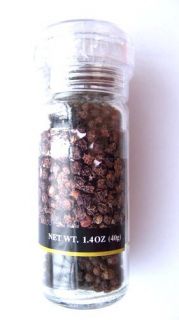PEPPER MILL GRINDER with 1 4 oz FRESH BLACK PEPPERCORNS NEW FACTORY