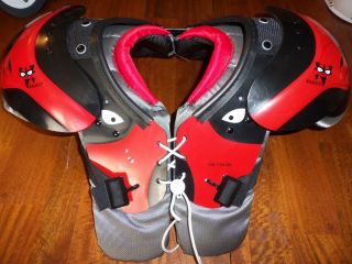 New Douglas Bandit Youth Football Shoulder Pads Large 120 135lbs