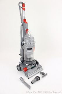 Upright DC14 Dyson Vacuum Cleaner Bagless Cyclonic DC 852184000693