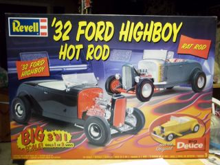Revell Monogram 1932 Ford Highboy Hot Rod model kit 1 8 scale