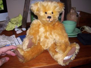 VINTAGE SUE FOSKEY c 1987 MOHAIR TEDDY BEAR SIGNED AND DATED BY ARTIST