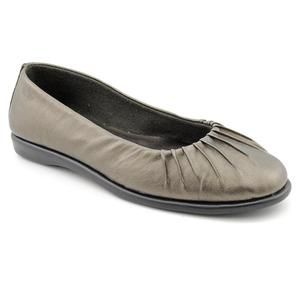 Easy Street Audrey Womens Size 7 Gray Narrow Faux Leather Flats Shoes