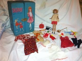 Vintage Skipper Barbie Doll With Carrying Case And Accessories