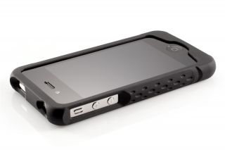 Element Case ion 4 Black with Carbon Fiber Back Plate iPhone 4 4S