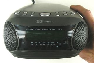Emerson CKD9901 Dual Alarm Stereo CD Clock Radio