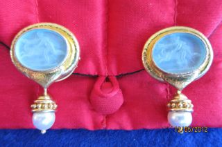 Elizabeth Locke 18K Gold Intaglio Venetian Glass Earrings w Pearls