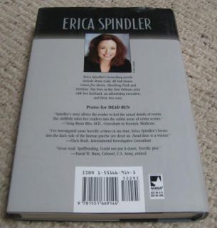 Dead Run by Erica Spindler 1st Printing Hardcover DJ 2002