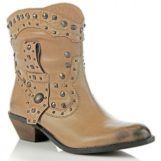 137 052 vince camuto vince camuto madalissa leather cowboy boot note