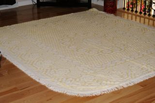 Vintage Double Chenille Bedspread Yellow White Floral Exc Condition 87