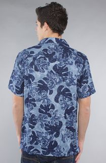 Pendleton The Short Sleeve Camp Buttondown Shirt in Blue Vintage Leaf