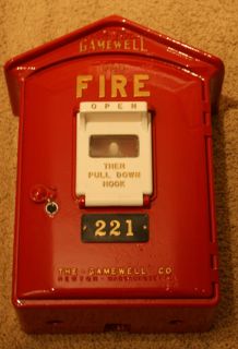 Vintage Gamewell Fire Alarm Call Box w Key 221 Beautiful