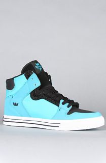 SUPRA The Vaider Sneaker in Blue and Black