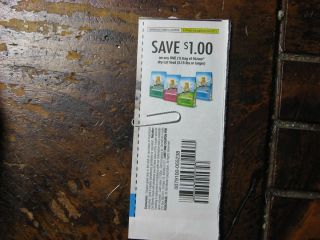  Save $1.00 on any One (1) Bag of 9Lives Dry Cat Food coupon exp 1/5/13