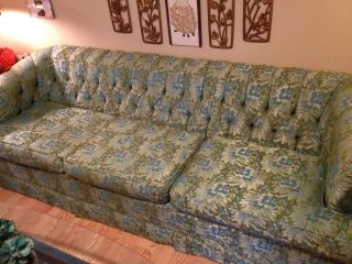 MONARCH MID CENTURY HOLLYWOOD REGENCY TURQUOISE AQUA BUTTON TUFTED