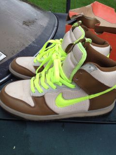 Nike Dunk Haze Viotech Undefeated Flom HUF