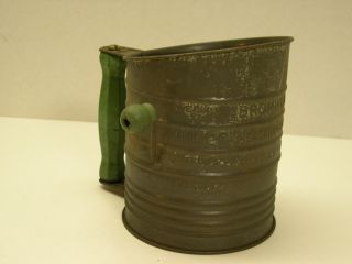 Vintage Bromwells Measuring Flour Sifter with Green Handle Knob