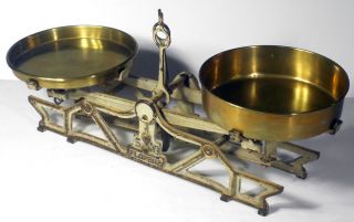 Vtg Antique Florenz 5kg Balance Scale w Brass Pans Apothecary Chemist