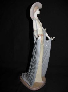 lladro collectible figurine item afternoon tea from the tall ladies