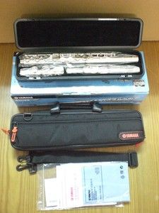 New Yamaha YFL 221 Student Flute YFL221