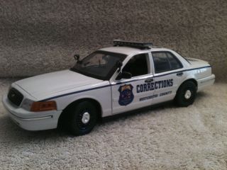  Corrections Dept UT Ford Crown Diecast Model Car 1 18 Scale