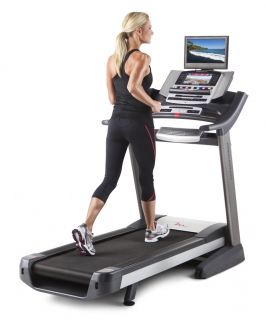  Free Motion Fitness 790 Folding Treadmill w Touchscreen iFit TV